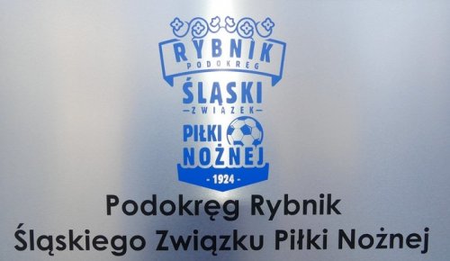 Tablica informacyjna Śląskiego Związku Piłki Nożnej - Podokręg Rybnik